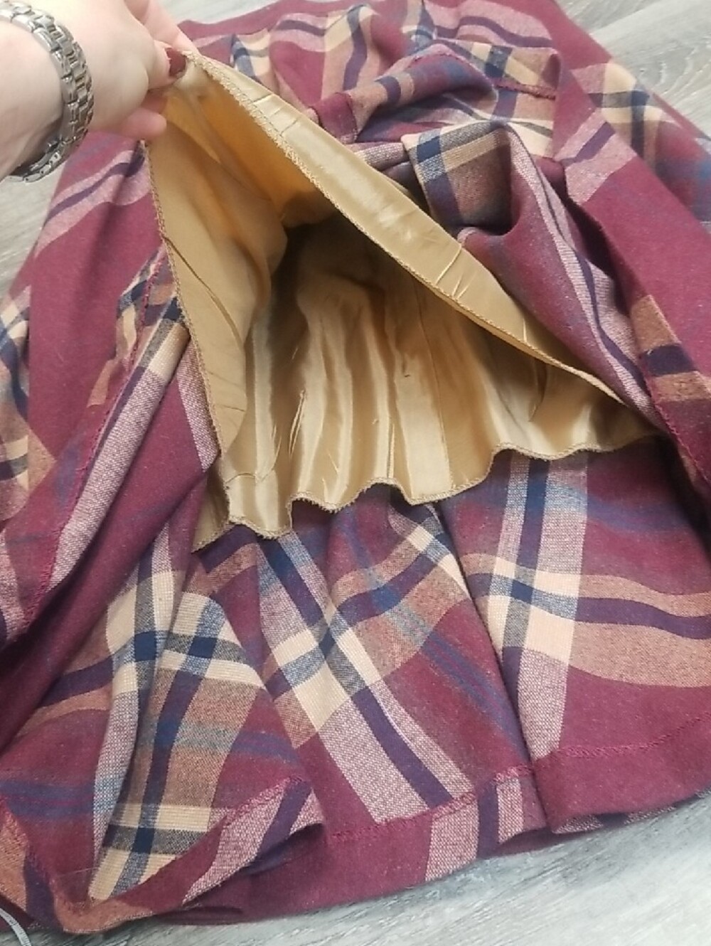 Vintage Burgundy Plaid Full Skirt - Picture 8 of 8